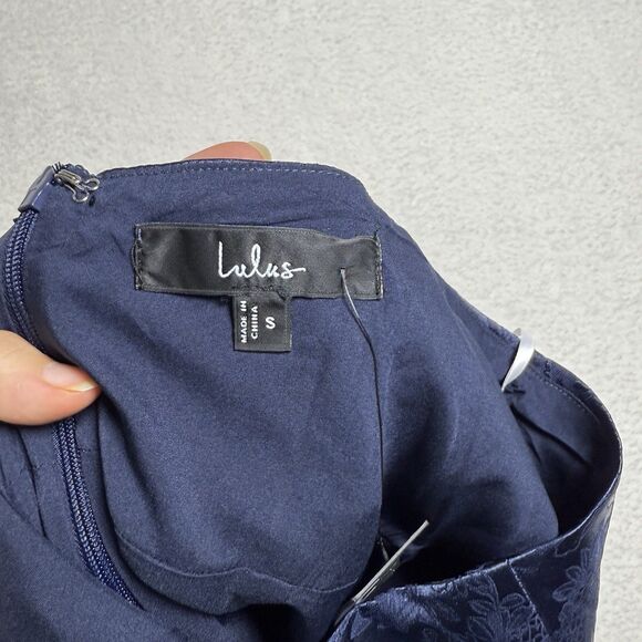 Lulus Desirable Dream Navy Blue Satin Jacquard Halter Neck Midi Dress Size S - Picture 2 of 5